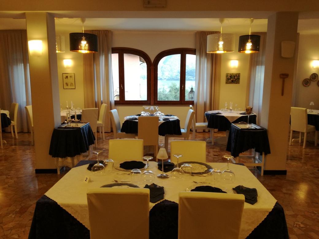סולאזנו Hotel Ristorante Sensole מראה חיצוני תמונה