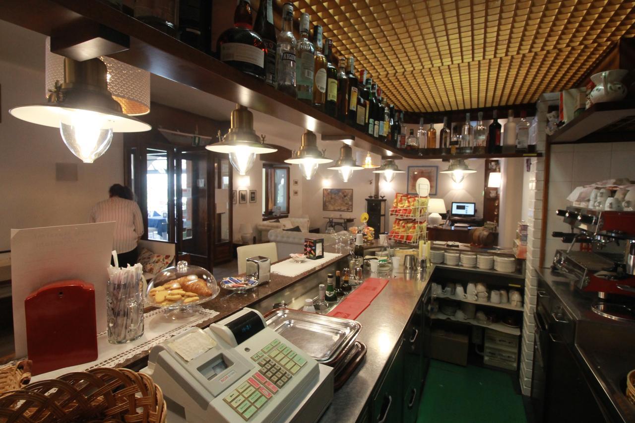 סולאזנו Hotel Ristorante Sensole מראה חיצוני תמונה