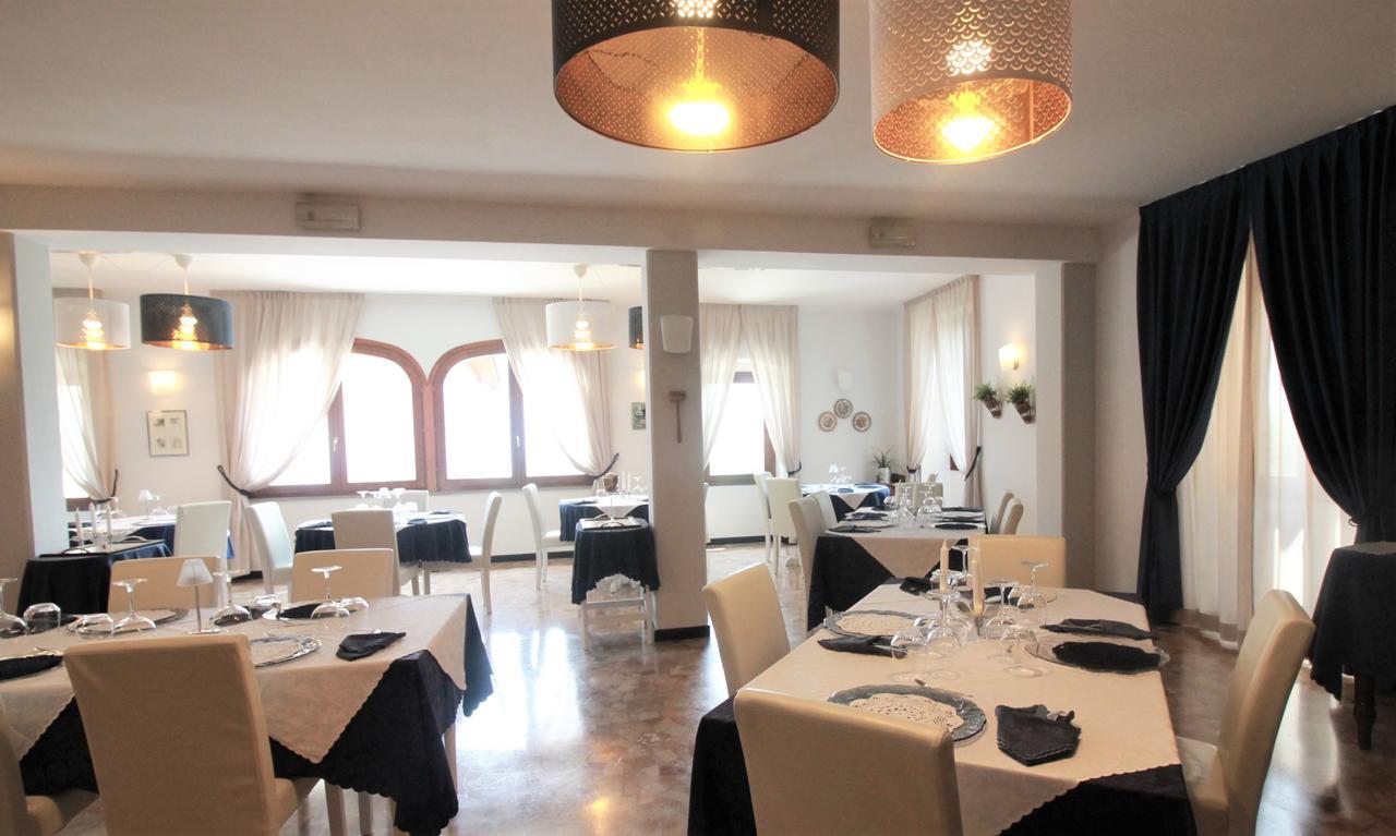 סולאזנו Hotel Ristorante Sensole מראה חיצוני תמונה